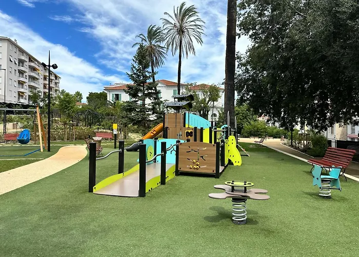 Modern Center Near Palais Festival * Cannes
