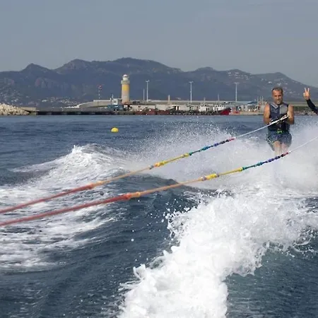 Апартаменты Modern Center Near Palais Festival *